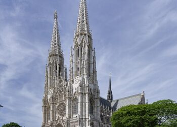 Votivkirche Wien (Foto: WikiCommons Media)