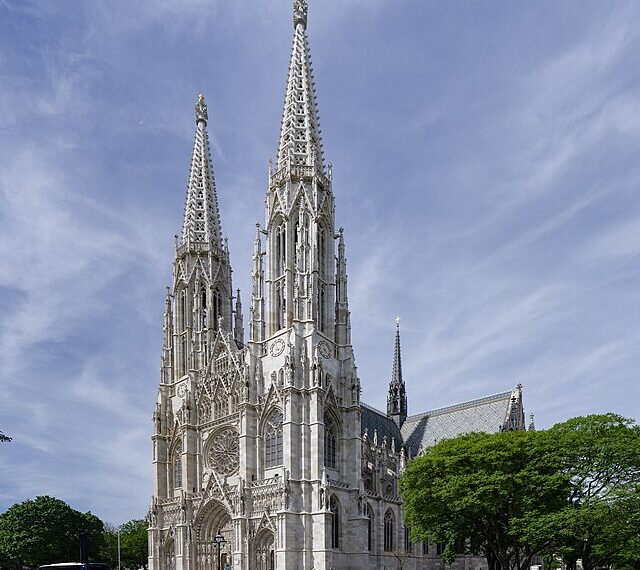 Votivkirche Wien (Foto: WikiCommons Media)