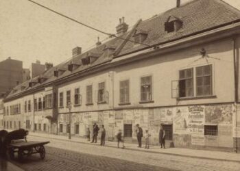 Die Porzellangasse: Von Porzellanmanufaktur zu belebtem Stadtviertel